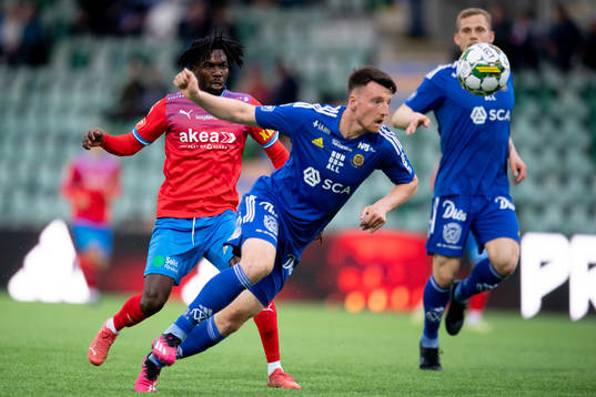 Helsingborgs Benjamin Acquah och GIF Sundsvalls Alexander