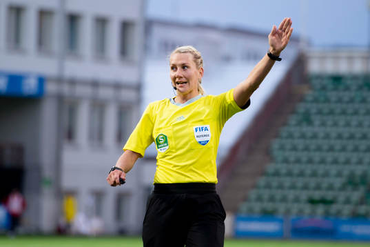 Domare Tess Olofsson