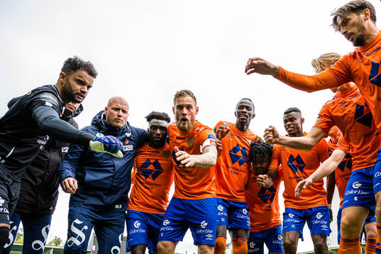 Sten Michael Grytebust, Marius Bøe, interim head coach of