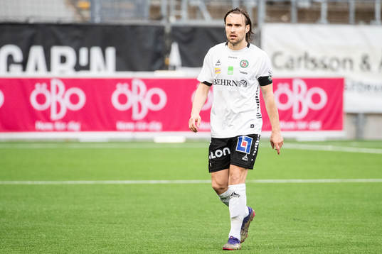 Örebros Kevin Walker deppar