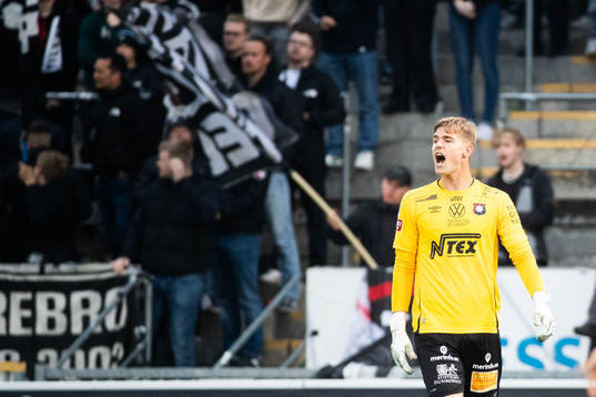 Örgrytes målvakt Mathias Nilsson