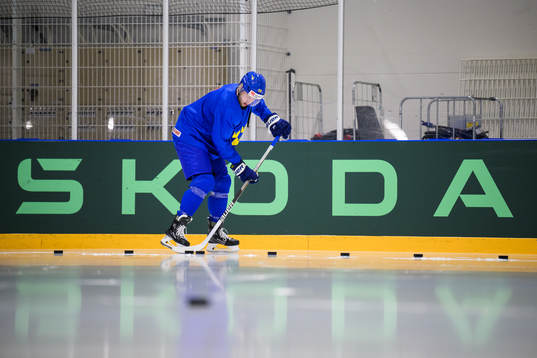 Alexander Nylander of Sweden at a practice session