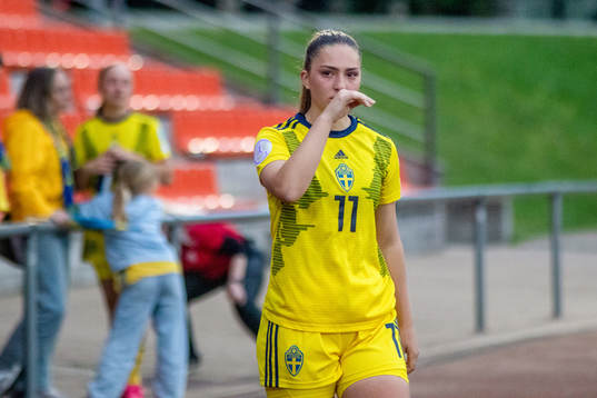 Olivia Ländin Sjöblom of Sweden looks dejected