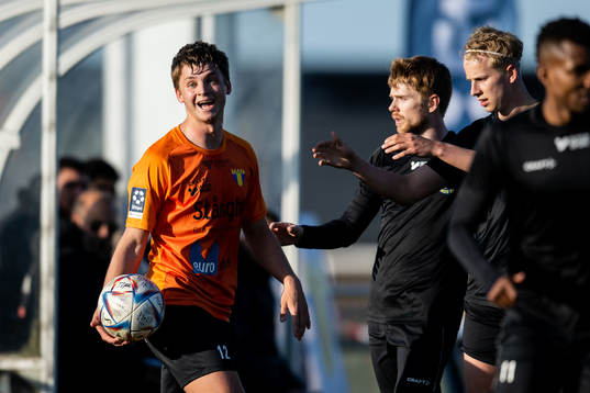 Torns IFs Emil Jönsson reagerar