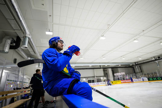 Dennis Everberg of Sweden at a practice session