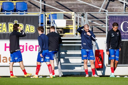 Tvååkers spelare
