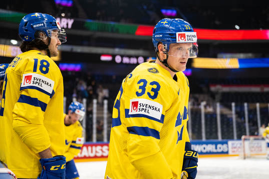 Dennis Everberg and Jakob Silfverberg of Sweden