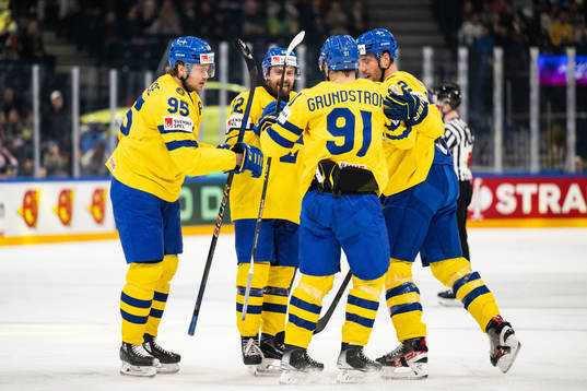 Jacob de la Rose, Lukas Bengtsson, Carl Grundström and