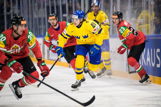 Leo Carlsson of Sweden