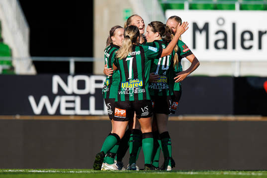 Varbergs spelare jublar