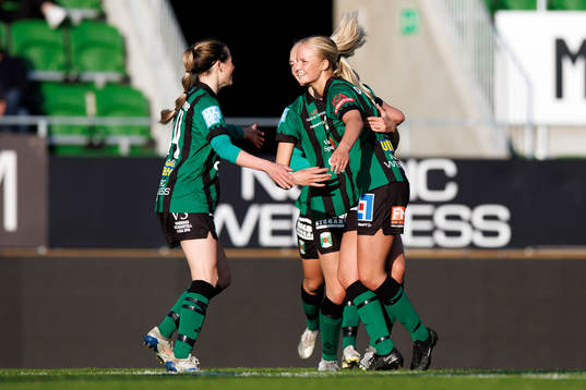 Varbergs spelare jublar
