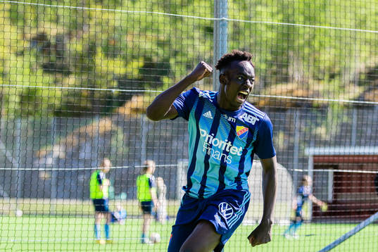 Djurgårdens Kalipha Jawla jublar