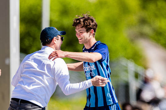Djurgårdens Philip Rolke jublar