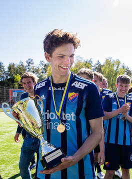 Djurgårdens Philip Rolke jublar