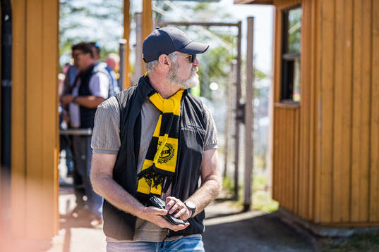 Supportrar anländer