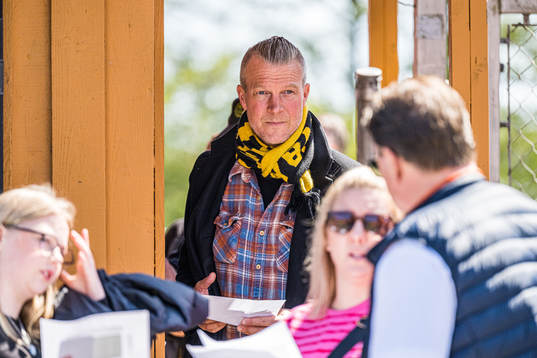 Supportrar anländer