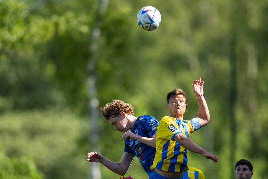 Åtvidabergs FFs Liam Filip Andersson och Eskilsminne IFs