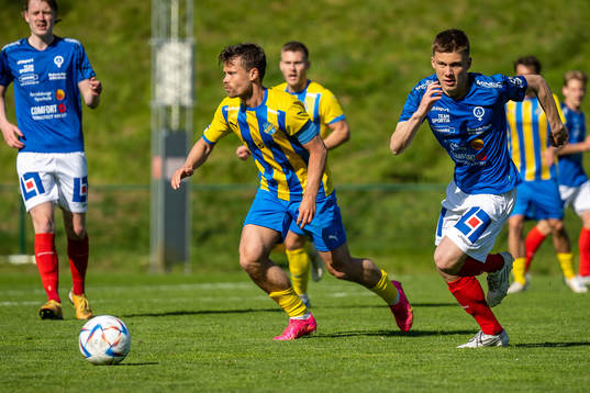 Eskilsminne IFs Lucas Ohlander  och Åtvidabergs FFs Albin