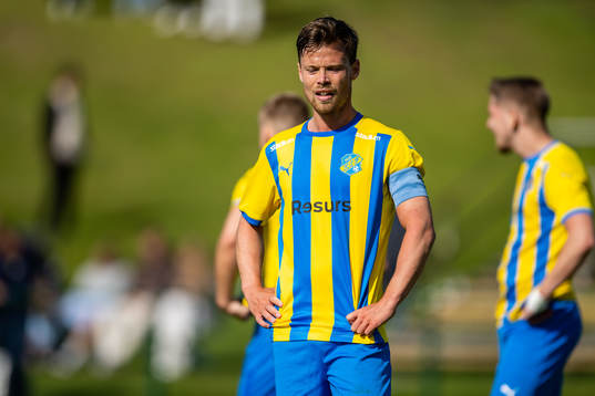 Eskilsminne IFs Lucas Ohlander deppar