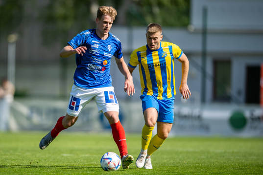 Åtvidabergs FFs Oskar Stejdahl och Eskilsminne IFs Dragos
