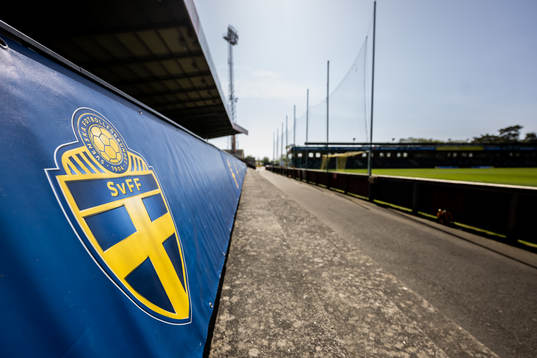Svenska fotbollsförbundets logotyp på Strandvallen