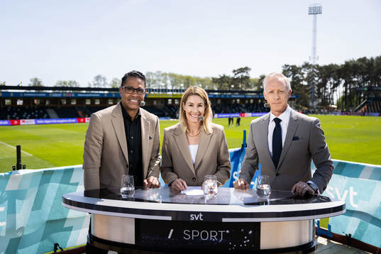 Daniel Nannskog, Hanna Marklund och André Pops i SVTs