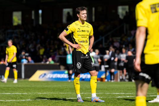 Mjällbys Colin Rösler deppar