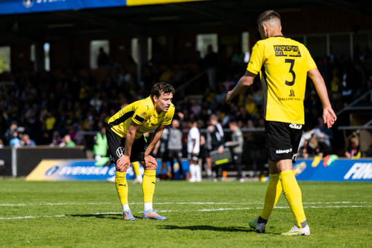 Mjällbys Colin Rösler deppar