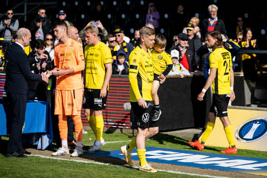 Mjällbys David Löfquist deppar