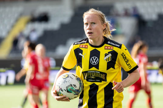 Häckens Julie Blakstad