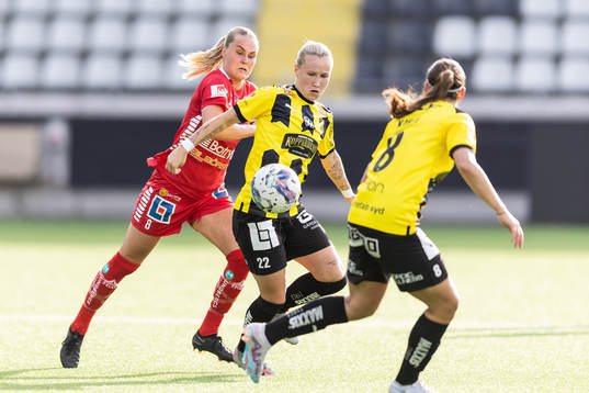 Linköpings Johanna Svedberg och Häckens Marika Bergman