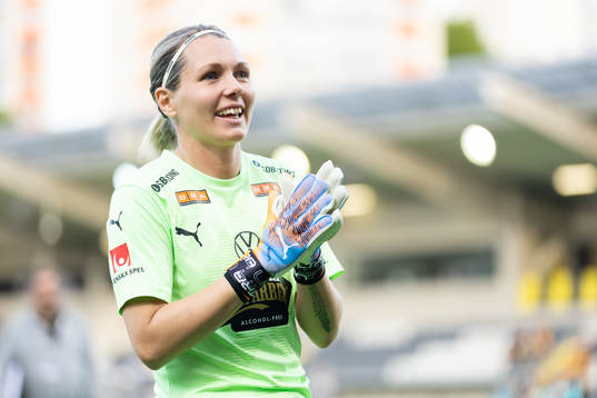 Häckens målvakt Jennifer Falk