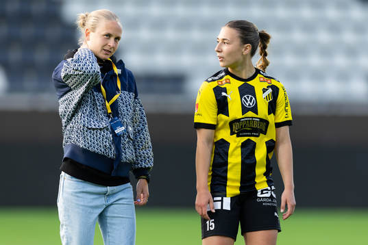 Häckens Filippa Curmark och Alexandra Hellekant