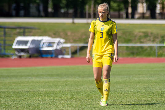 Smilla Holmberg of Sweden