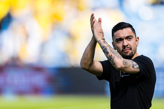 Niklas Castro of Brann arrives
