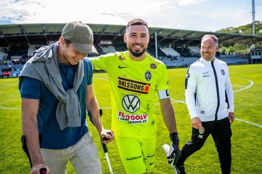 Landskronas Philip Andersson och målvakt Amr Kaddoura