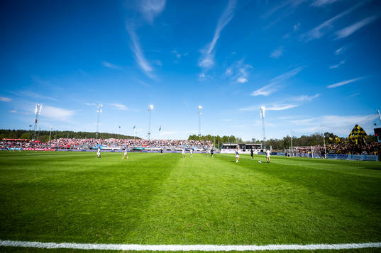 AIKs spelare värmer upp