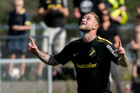 AIKs John Guidetti jublar