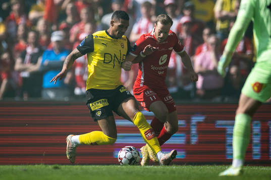 Ruben Gabrielsen of Lillestrøm and Bård Finne of Brann