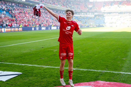David Møller Wolfe of Brann celebrates