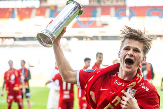 David Møller Wolfe of Brann celebrates