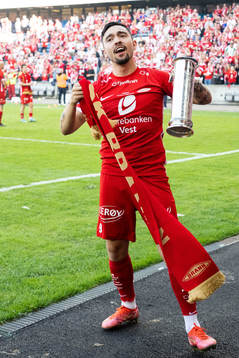 Niklas Castro of Brann of Brann celebrates