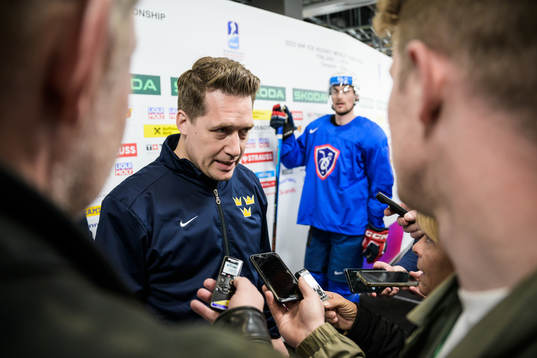 Head coach Sam Hallam of Sweden being interviewed