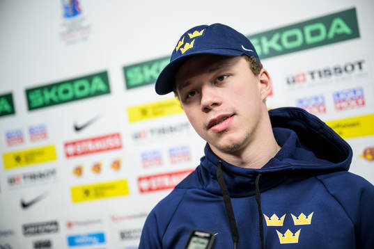 Lucas Raymond of Sweden being interviewed