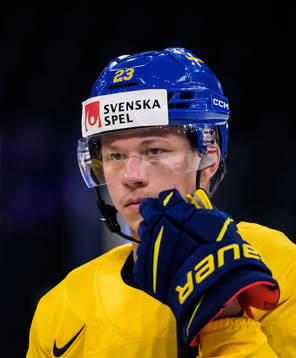 Lucas Raymond of Sweden at a practice session