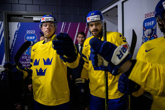 Lucas Raymond and Timothy Liljegren of Sweden