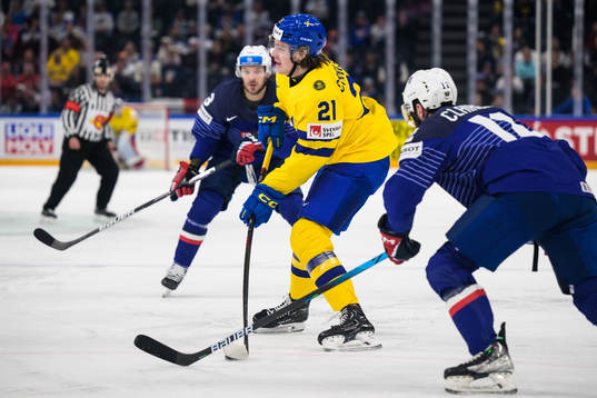 Leo Carlsson of Sweden