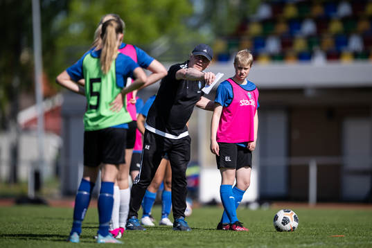 Spelare och ledare i Värmlands Fotbollförbund