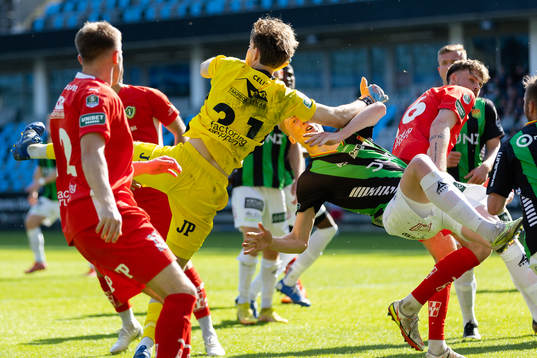 GAIS  Filip Beckman faller
