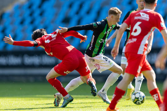 Jönköpings Södras Robin Book och GAIS  Julius Lindberg